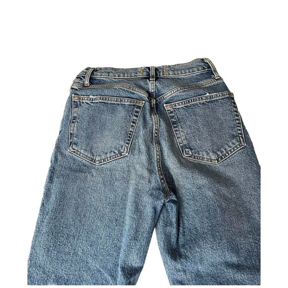 We The Free Distressed Button Fly Raw Cut High rise Mom Jean Size 2 or 26 - EUC - Picture 7 of 12